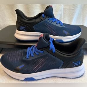 KURU Atom Fusion W8 NEW $160 Retail